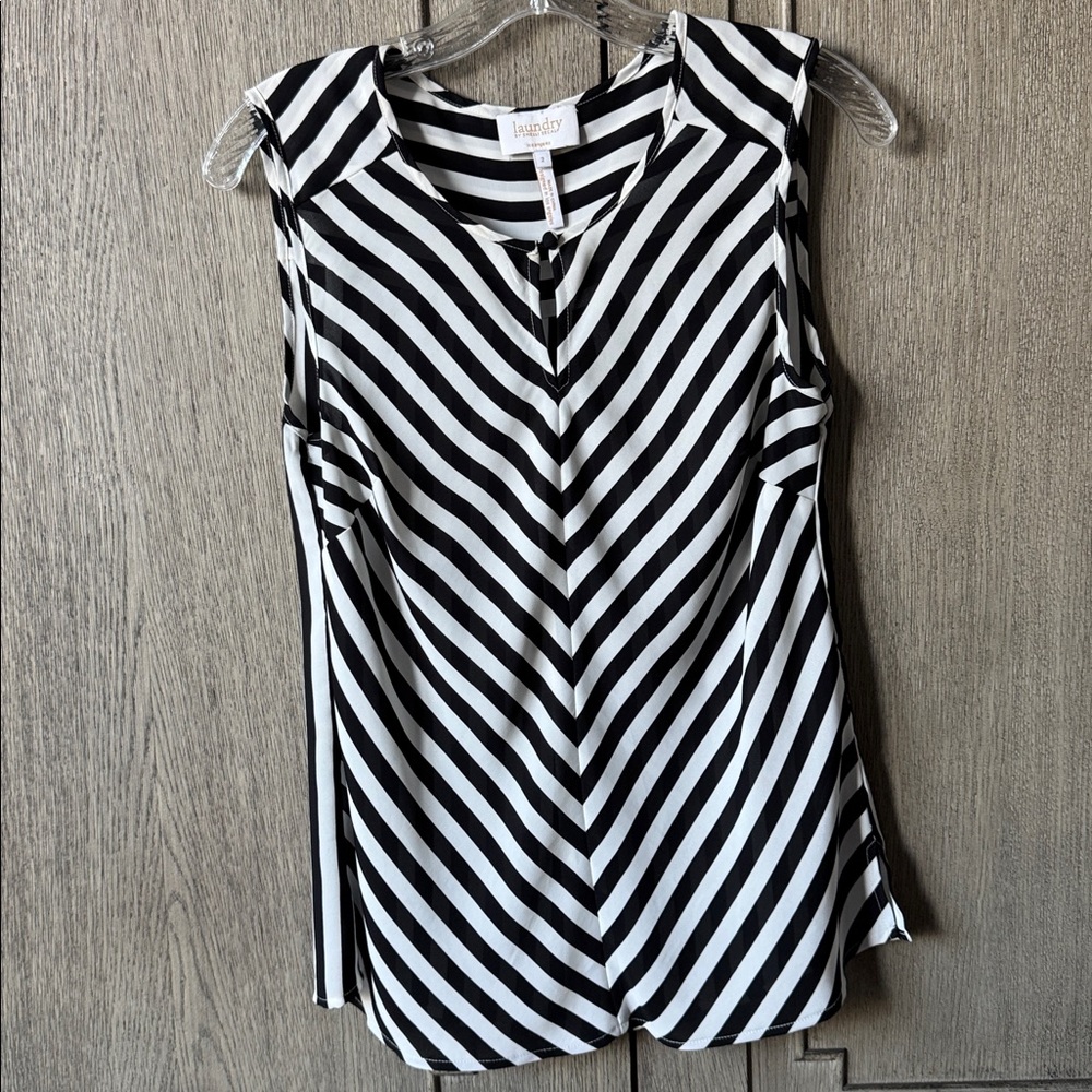 Laundry by Shelli Segal black and white striped sleeveless blouse
